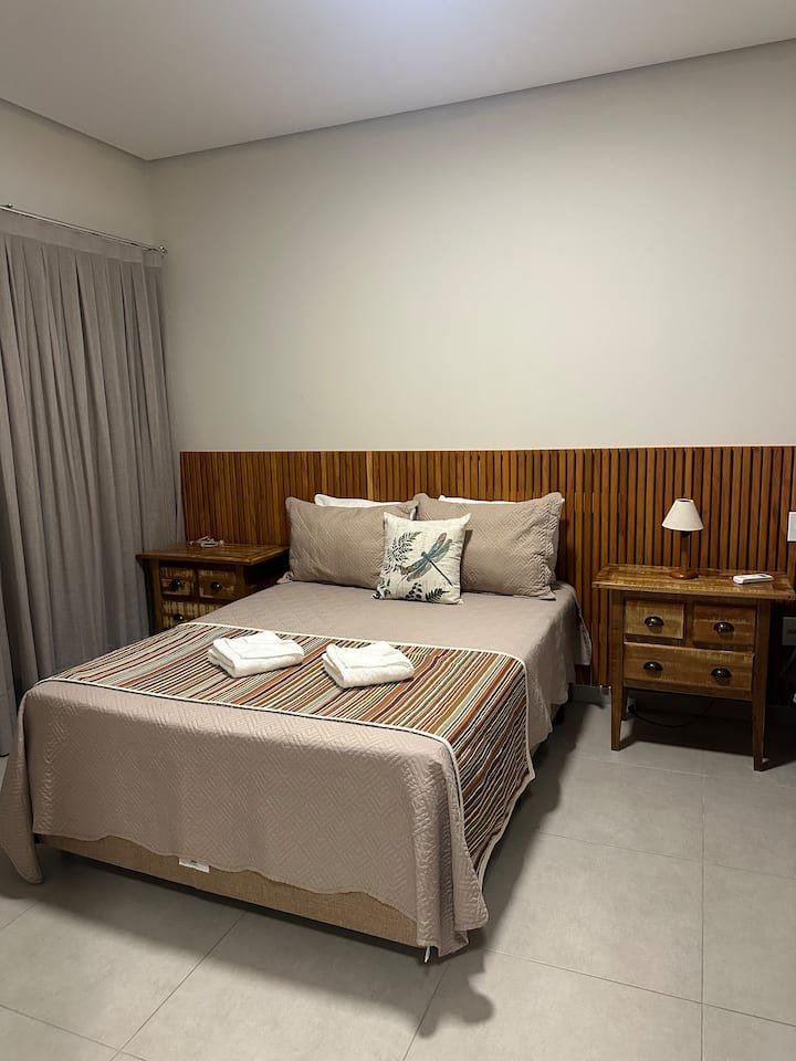 6b7ca5ad-d5d1-4e4b-bd34-cfd2a568f92a