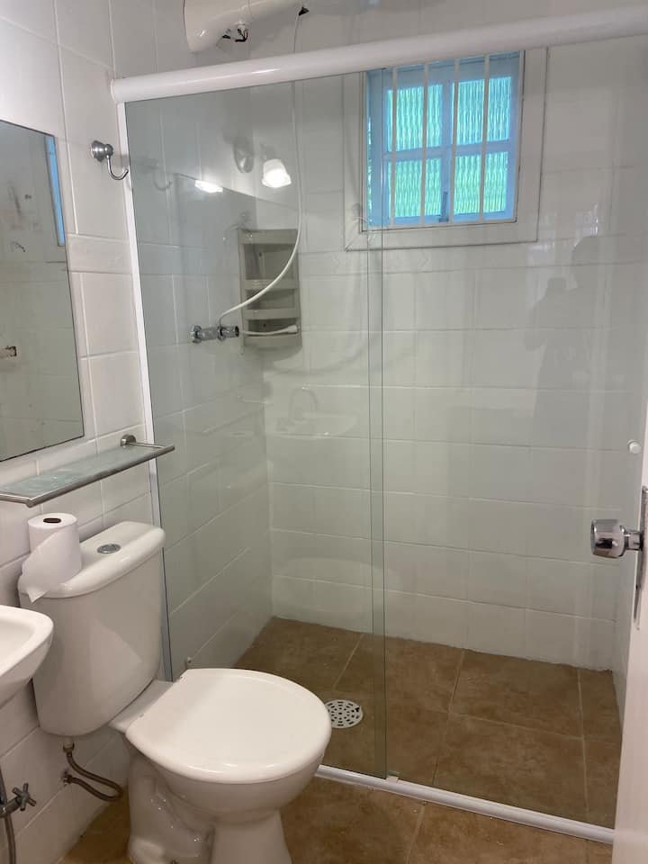 9860b890-ac27-49bf-8b1b-d883def78f99